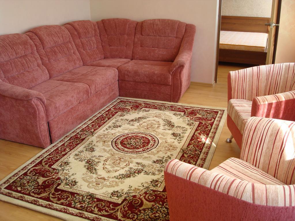 Ust-Kamenogorsk Hotel Habitación foto